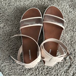Sandals, size 7